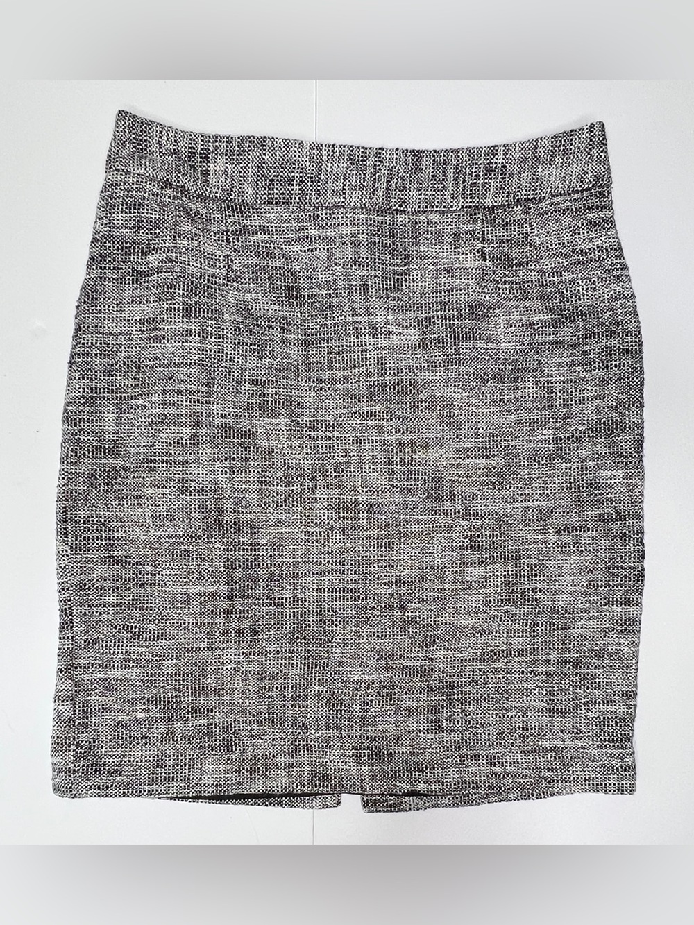 Banana Republic Classic Tweed Pencil Skirt Size 4 Black & White Professional